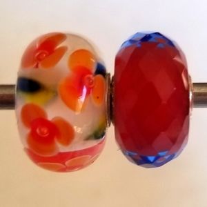 Trollbeads pair of beads
